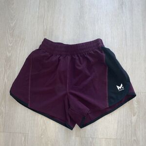 Mission Workout Shorts Purple / Black Women's XS‎